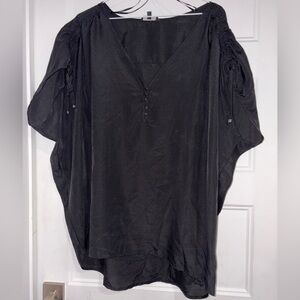 Elegant Black Flowy Women's Top 1X